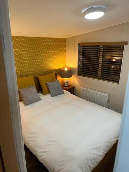 The Cherries - Caer Beris Holiday Park 2 Bedroom Lodge - No Commercial Vehicles Allowed On Site Builth Wells Exterior foto